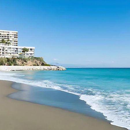 Cozy & Bright Flat Torremolinos Centre Appartement Buitenkant foto