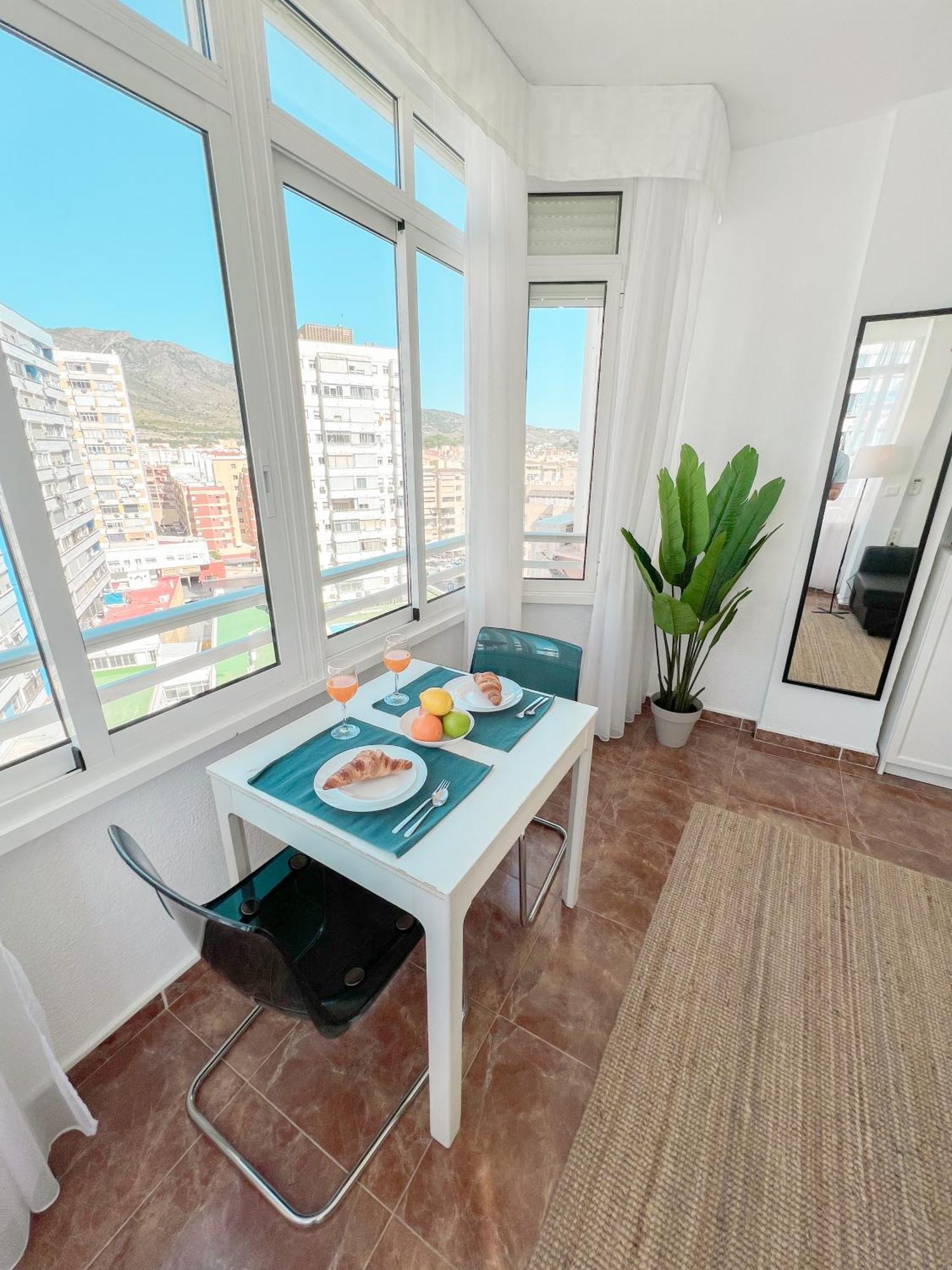 Cozy & Bright Flat Torremolinos Centre Appartement Buitenkant foto