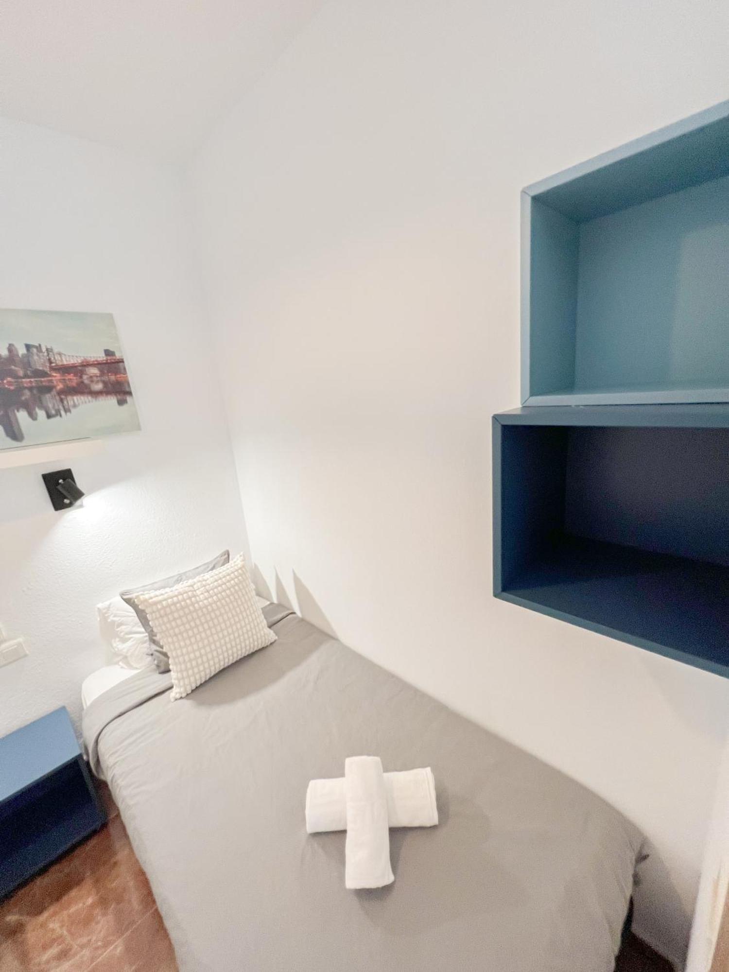 Cozy & Bright Flat Torremolinos Centre Appartement Buitenkant foto